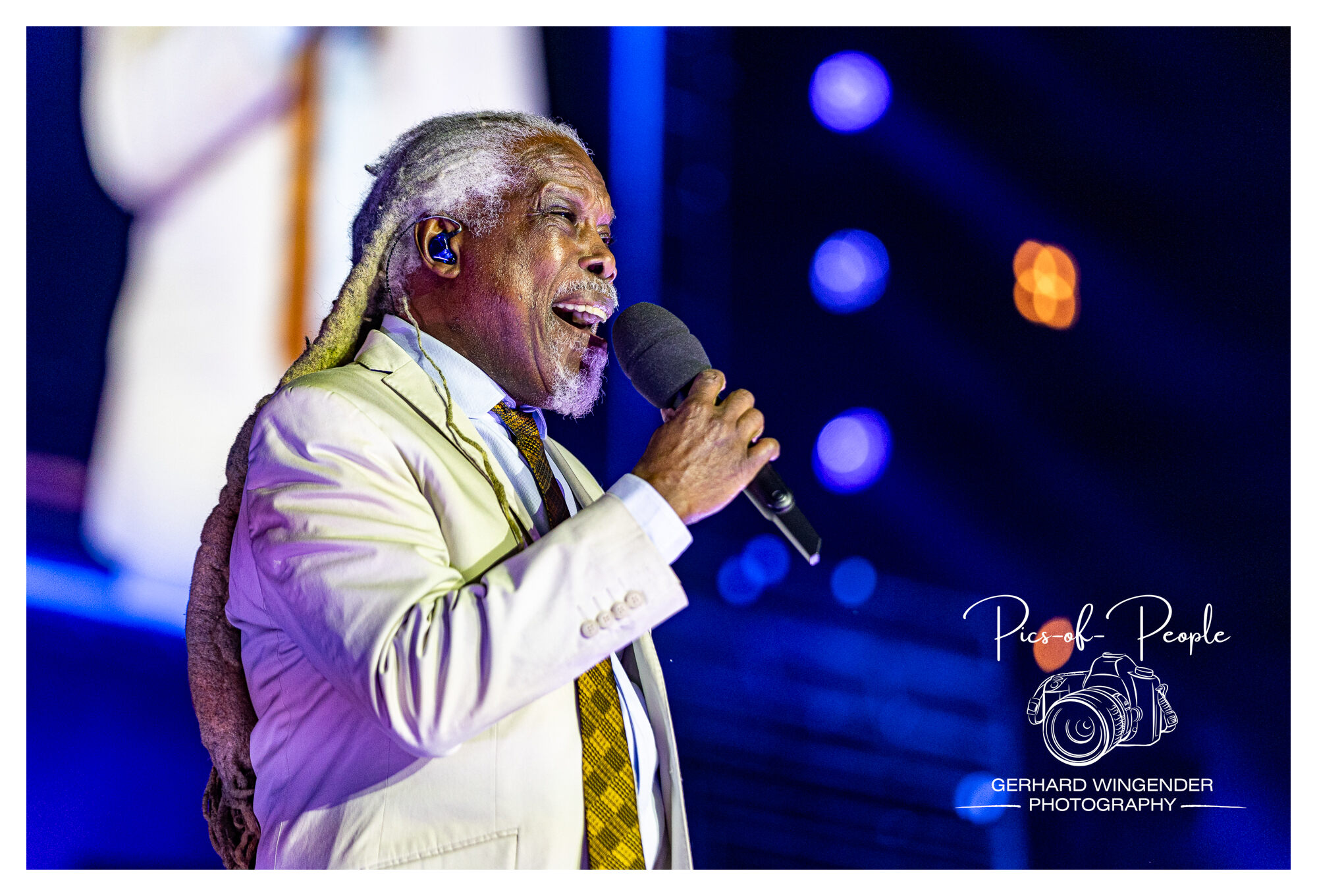 Billy Ocean beim Auftritt im Rahmen der Veranstaltung "Die 80er live" am 22.03.2025 in der Veltins-Arena GelsenkirchenFoto: Gerhard Wingender