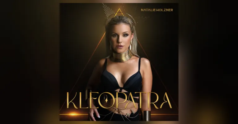 Natalie Holzner präsentiert neue Single „Kleopatra“