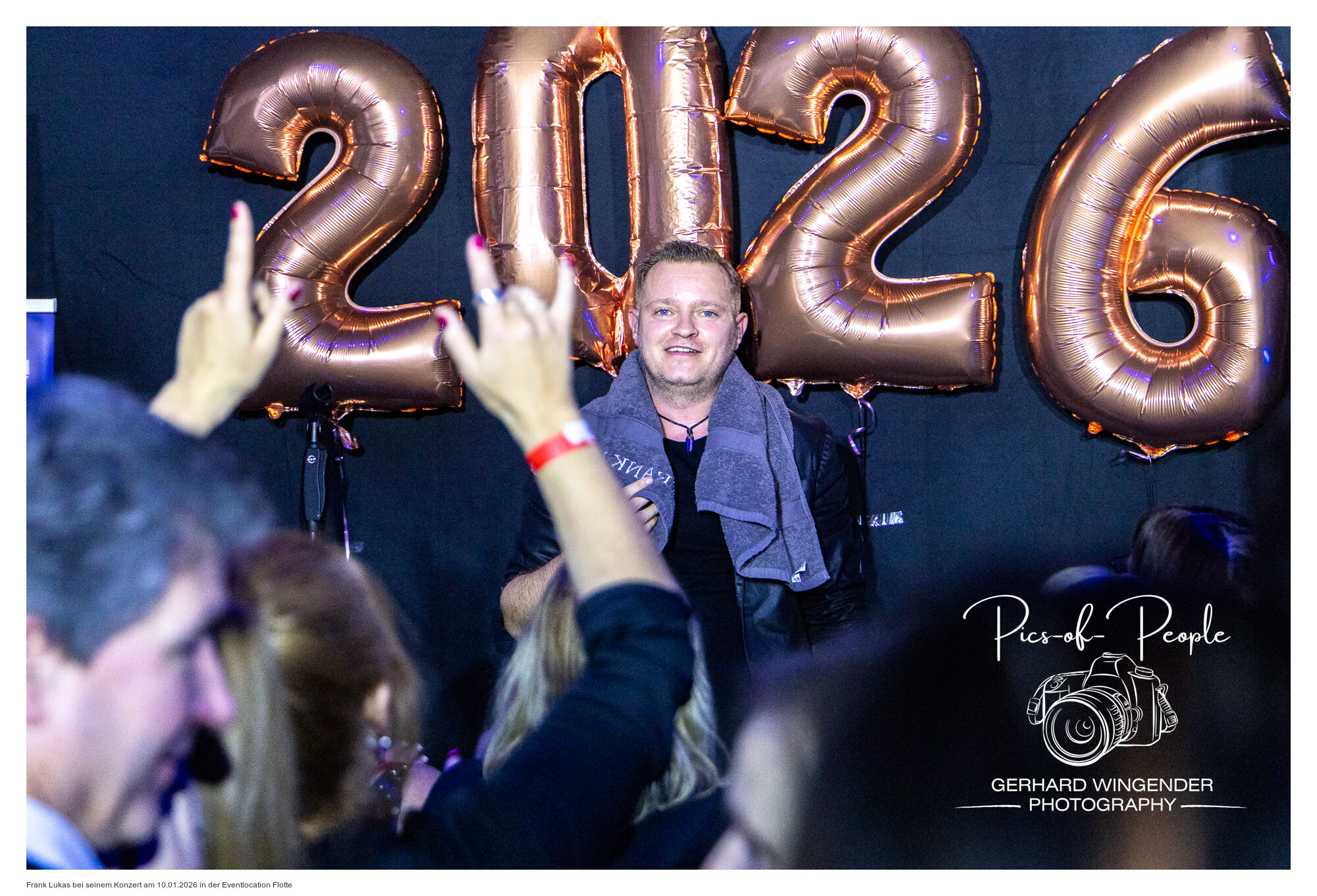Frank Lukas glücklich nach seinem Konzert am 10.01.2026 in der Eventlocation Flotte Foto: Gerhard Wingender Fotografie
